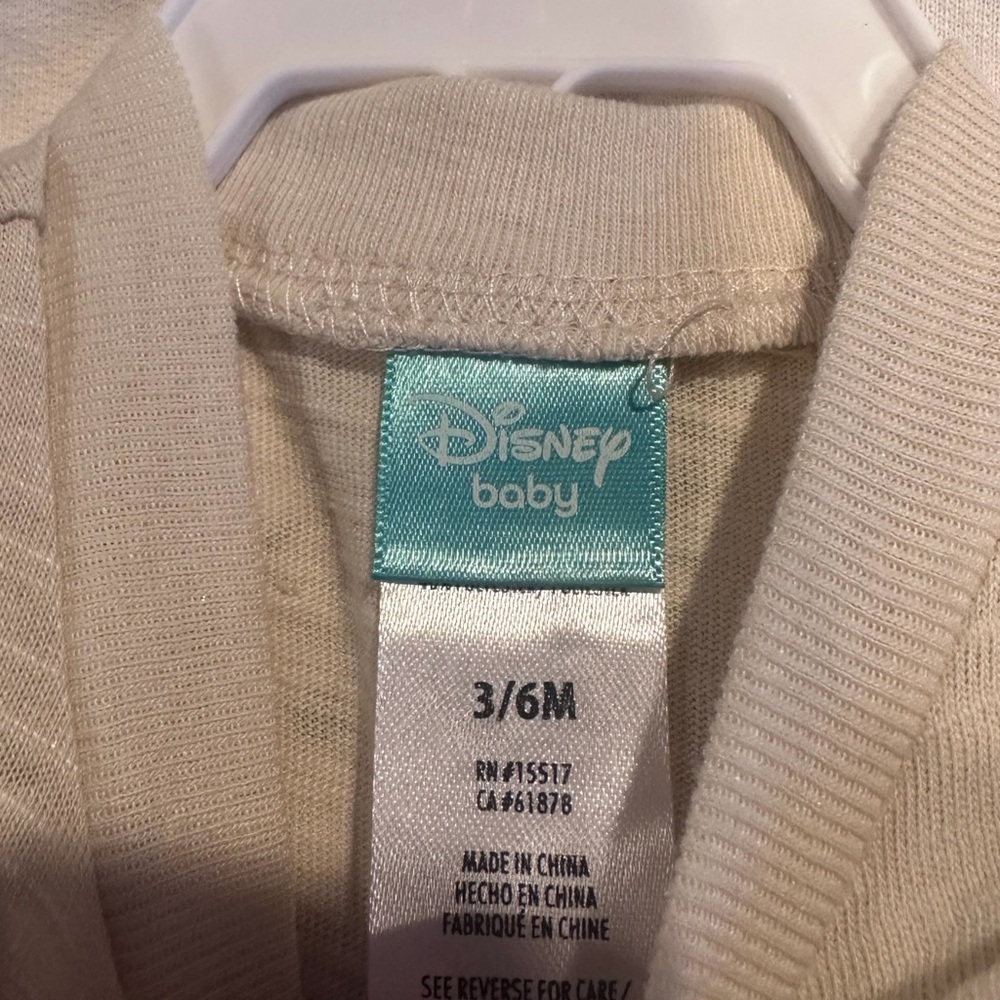 NWT Disney Baby Winnie The Pooh Tan And Brown Four Piece Set Size 3/6 Months - Picture 6 of 8